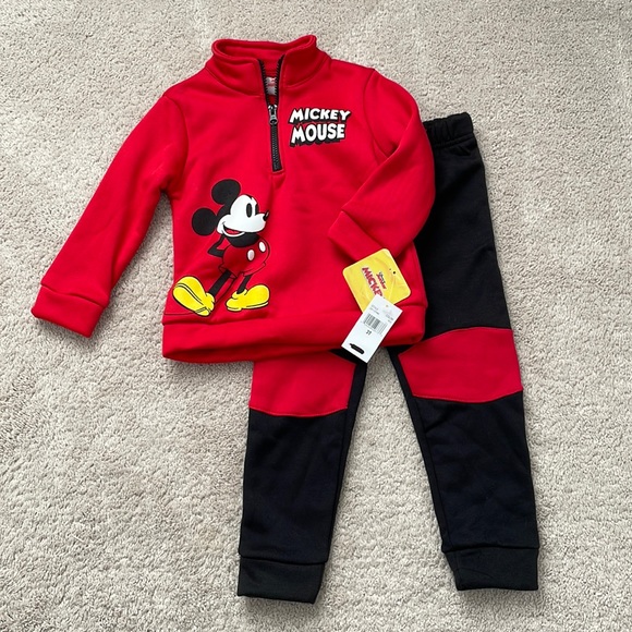✨NWT Disney Junior Matching Set 🖤❤️ - Picture 1 of 5